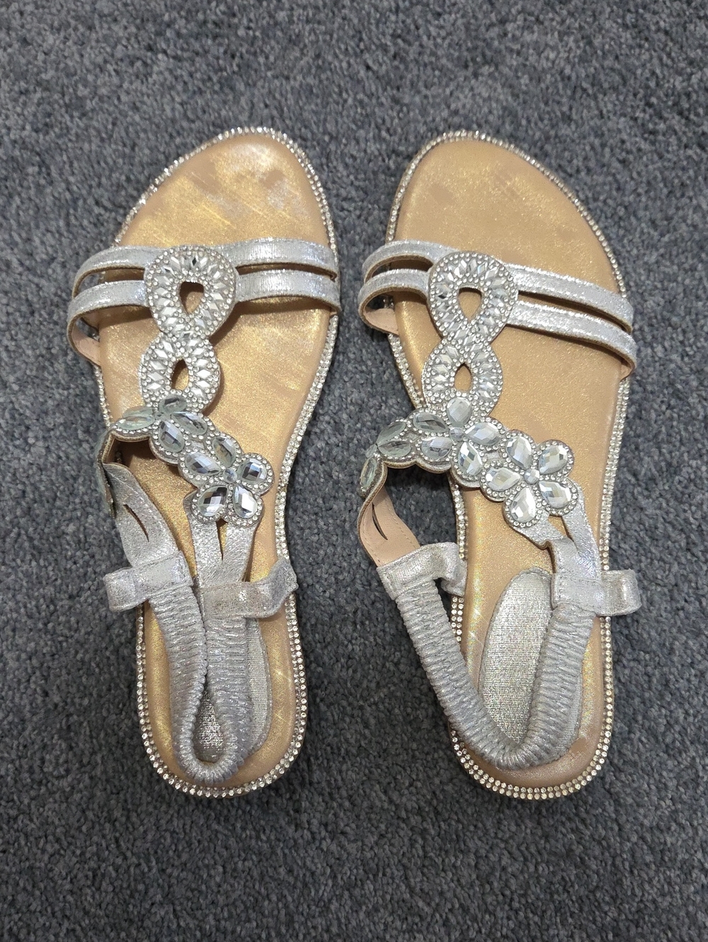 ZriEy Size 8.5 Sandals Rhinestone Silver Floral Beaded Elastic Strap Shoes Boho